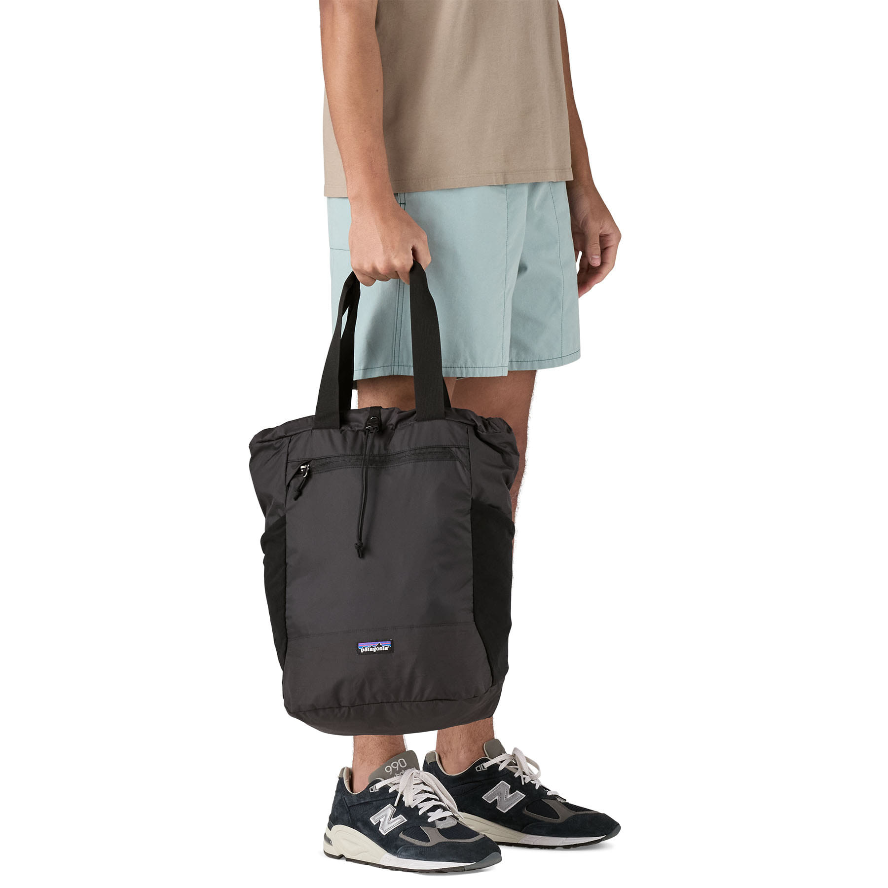 Patagonia Terravia Tote Pack Umhängetasche black 20 Liter - Transa.ch